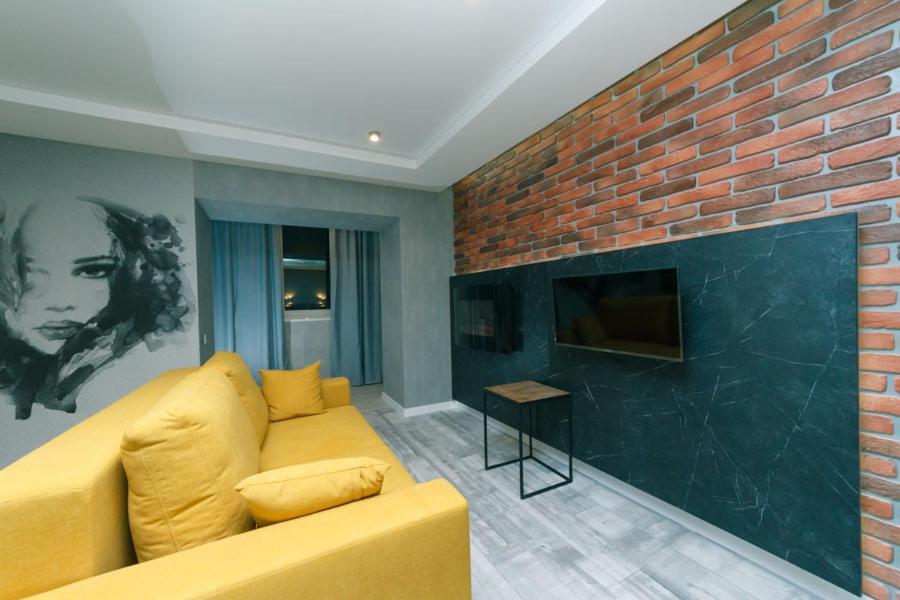 7 Вулиця Саксаганського Apartment Kiev Ngoại thất bức ảnh
